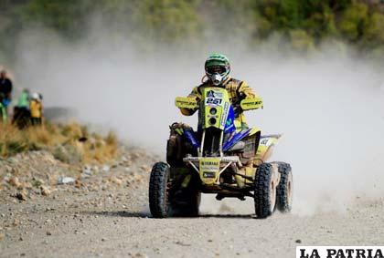 Una de las escenas del Dakar 2014 llena de adrenalina