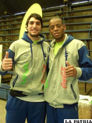 Vasirani y Nembhard, jugadores de CAN