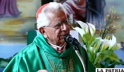 Cardenal Terrazas espera recibir en buen estado de salud al Papa Francisco