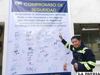 Trabajadores de Elfeosa firmaron compromiso con la seguridad en sus actividades laborales