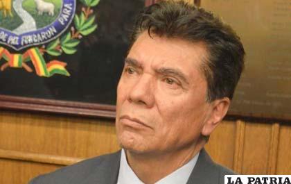 El presidente de la Federación de Empresarios Privados de La Paz, Javier Calderón