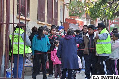 Padres de las JES realizan control en establecimientos en apoyo a la Policía en temas de seguridad ciudadana /Archivo