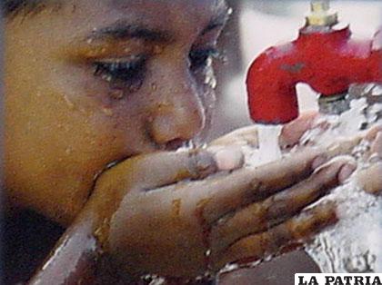 El poco acceso al agua de calidad trae como consecuencia un incremento en los síndromes diarreicos