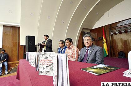 Acto de presentación del libro Libertad de Expresión, Derecho a la Información y Ley de Imprenta