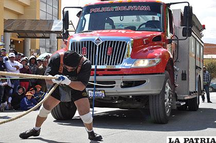 La prueba del arrastre del camión fue bastante exigente para los participantes