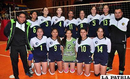 El plantel de jugadoras de Rompe Vientos de La Paz