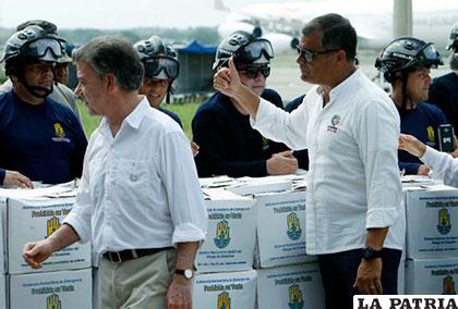 Los presidentes de Colombia, Juan Manuel Santos (izq.), y de Ecuador, Rafael Correa (der.) /diaadia.com.pa