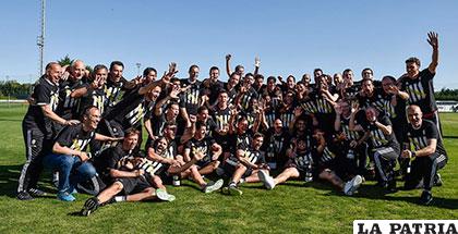 Jugadores de Juventus durante la celebración en su ciudad deportiva de Vinovo