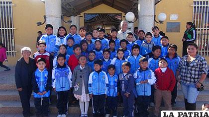 La delegación orureña que participó del torneo nacional
