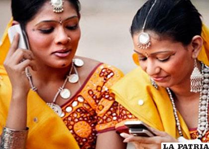 Los teléfonos móviles en la India deberán tener en el 2017 un 