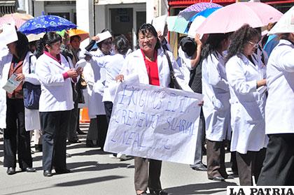 Médicos en los bloqueos en la Plaza de Armas