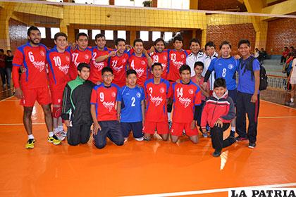 Economía, campeón local se alista para el clasificatorio a la Liga