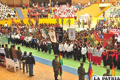 El acto central de inauguración se realizó en el Palacio de los Deportes