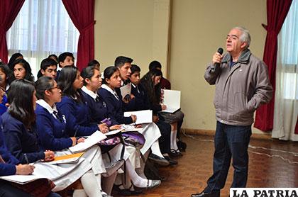 Francisco Delgado llegó desde ecuador para compartir sus conocimientos