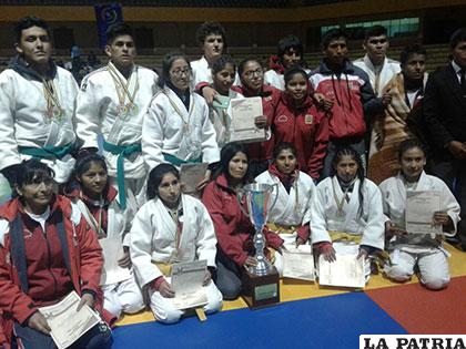 La selección de Chuquisaca logró el primer lugar en el torneo