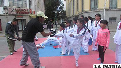 Club de taekwondo San Pío X fue partícipe de este evento
