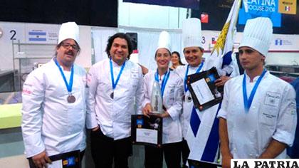 Chefs que forman parte del primer encuentro gastronómico entre Uruguay y Perú