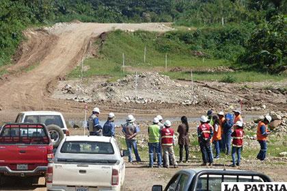 Trabajos que se iban ejecutando en la carretera Ixiamas-San Buenaventura /photobucket.com