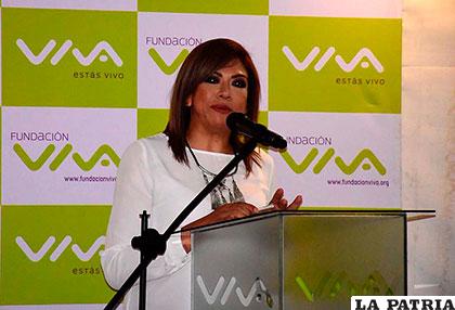 La directora Ejecutiva de Fundación VIVA, Claudia Cárdenas