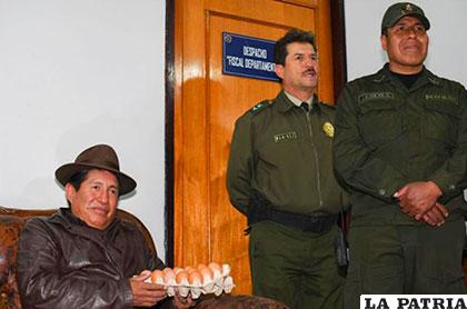 El diputado Rafael Quispe en la Fiscalía de La Paz /La Prensa de Bolivia