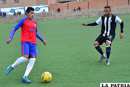 Ayer, Surcar venció 2-0 a Oruro Royal en partido amistoso