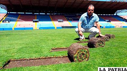 El césped de los estadios deberá estar impecable a partir del 2019 /teinteresa.com