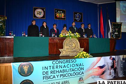 Congreso de rehabilitación física y psicológica de Udabol fue realizada por primera vez en Oruro
