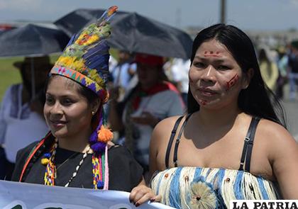 Los indígenas reclaman el cumplimiento de 1.300 acuerdos pactados con administraciones anteriores / YAHOO NOTICIAS