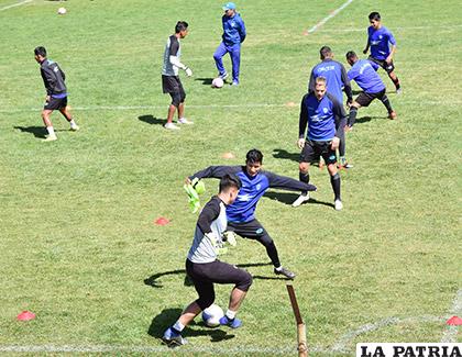 Durante el entrenamiento del equipo 