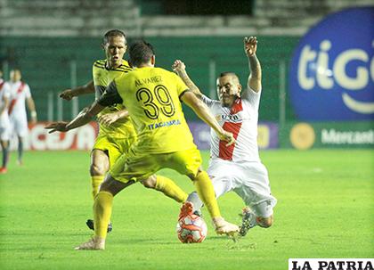 En el partido de ida jugado el 29/1/2019 en Santa Cruz Destroyers se impuso 2-0 /APG