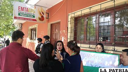 Protestas en la oficina regional de Emtagas en Yacuiba tras la intervención de ANH y YPFB/ ANF