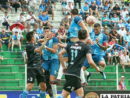 Blooming buscará sorprender a Aurora en Cochabamba /APG