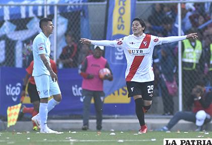 Sergio Adrián en el 93 anotó el gol del empate para el 