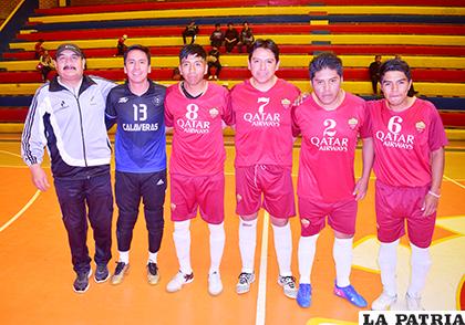 El equipo de Municipal que venció a Fetsal en el futsal de Adapo /Reynaldo Bellota - LA PATRIA