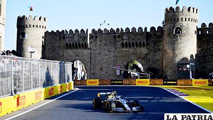 Bottas de Buena acción durante el desarrollo de la competencia en Azerbaiyán /as.com