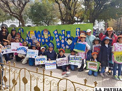 Niños demostraron su compromiso con recobrar los valores en la sociedad /DIO