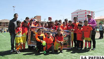 El club Generación de Fuego pretende ser protagonista en el torneo/ cortesía Pablo Cuba