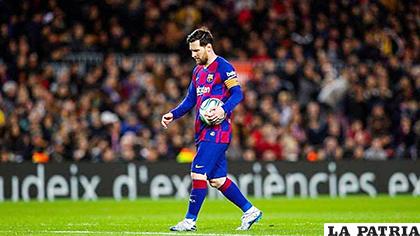 La falta de una vacuna podría poner al fútbol mundial en jaque 
/marca.com
