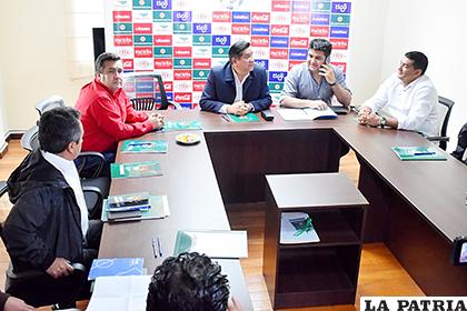 La reunión se desarrolló mediante videoconferencia /APG
