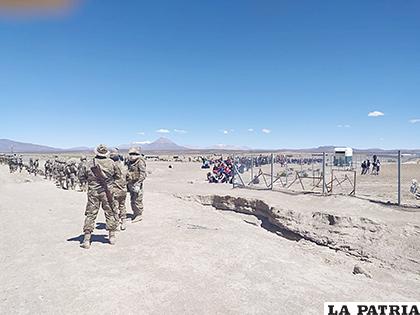 Huyeron del campamento en el que estaban aislados en cuarentena /LA PATRIA