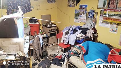 El cuarto que habitaba era usado como cocina y dormitorio /CARLA HERRERA /LA PATRIA