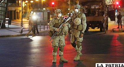 Carabineros denunciaron haber sido objeto de disparos procedentes del Ejército peruano / EFE
