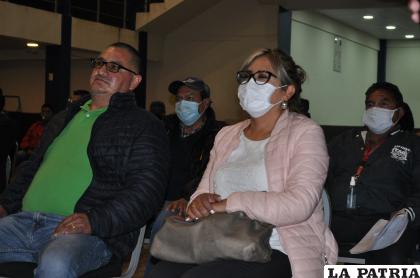 Marcelo Soruco y Patricia Flores, cambian de postura y estarían dispuestos a dar un paso al costado /LA PATRIA