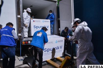 Oruro aguarda la llegada de las vacunas Sputnik-V /ABI