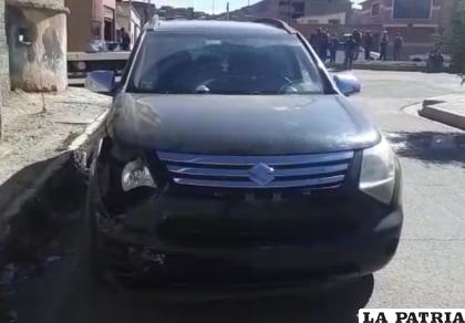 Este vehículo colisionó a otro motorizado de servicio público /LA PATRIA