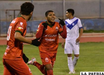 Mateo Abastoflor rompe la mala racha de Guabirá en partidos jugados en Oruro /la patria