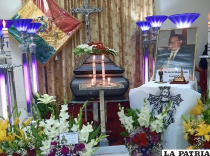 Sus restos son velados en el salón del Sindicato de Trabajadores de la Prensa de Oruro /LA PATRIA