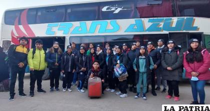 La delegación orureña que participó en el certamen nacional 
/LA PATRIA