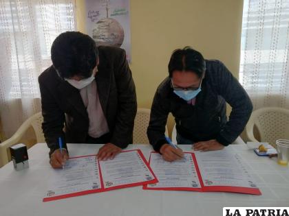Firma de convenio entre la Fedjuve y la Fedepanor /LA PATRIA