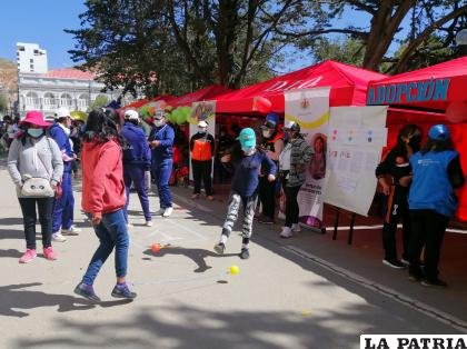 Niños disfrutaron de los juegos de recreación /LA PATRIA
